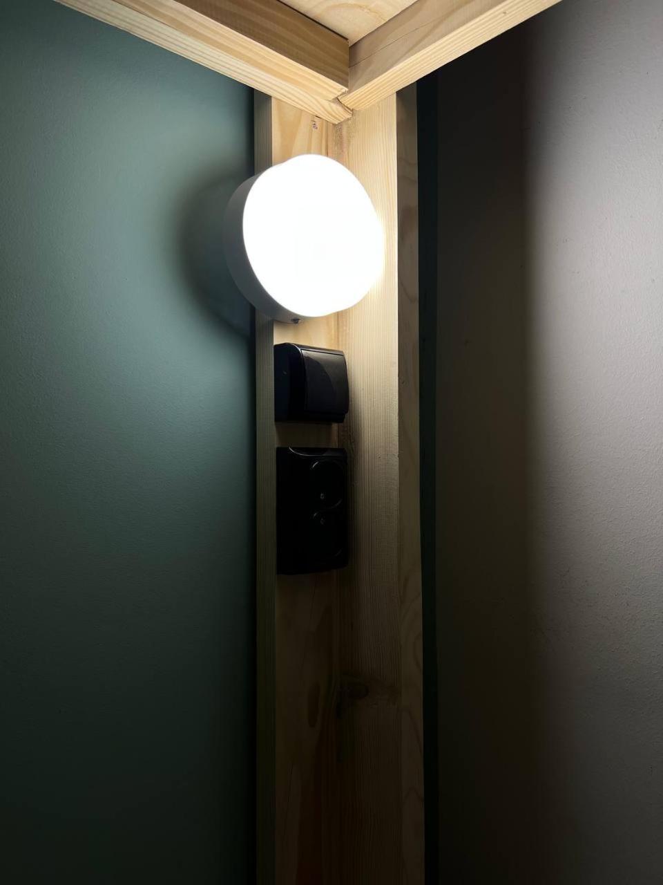 Moonlight Hostel Lviv Bagian luar foto